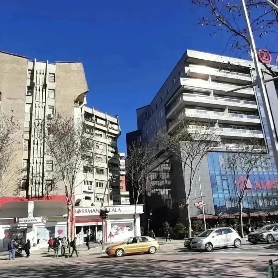 Tirana Center Apartament Buitenkant foto